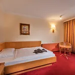 Palace - Bis 11 Jahre Frei 4*