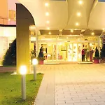 Hotel Palace - Bis 11 Jahre Frei 4*