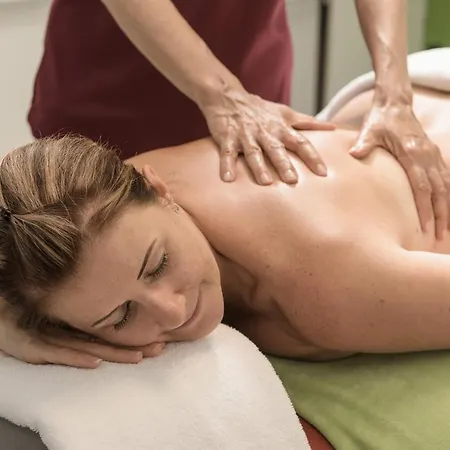 Hotel Johannesbad Palace 4*