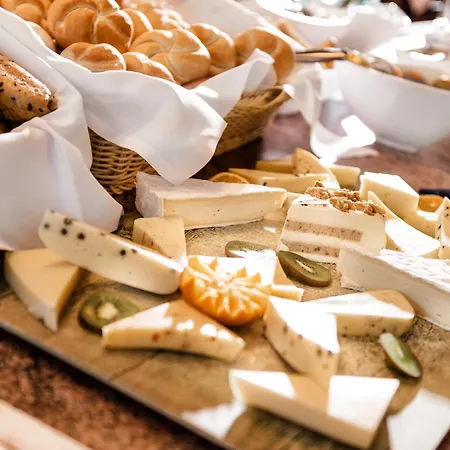 Hotel Johannesbad Palace 4*