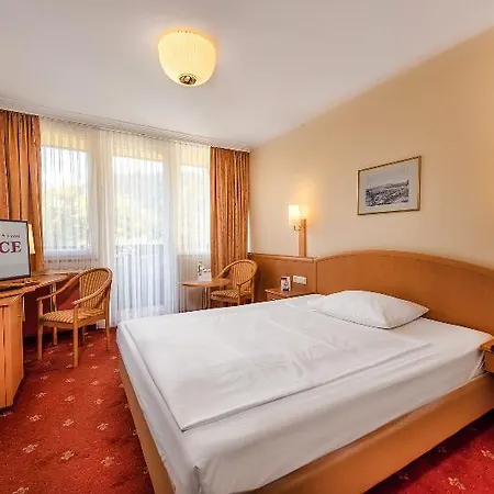 Otel Palace - Bis 11 Jahre Frei 4*
