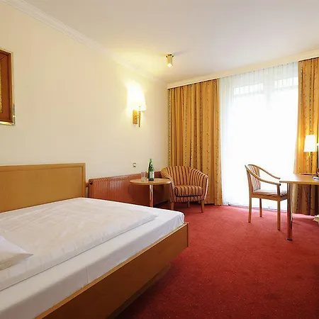 Palace - Bis 11 Jahre Frei Otel 4*